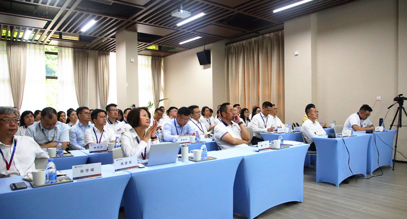 筑牢风险意识，强化合规管理 ——君超集团组织开展“风险管理与合规建设”专题培训